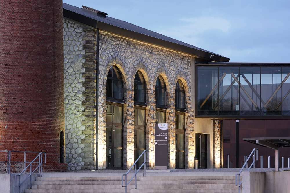 Réinformatisassions et multi collectivités pour le service des archives communautaires Pau Béarn Pyrénées